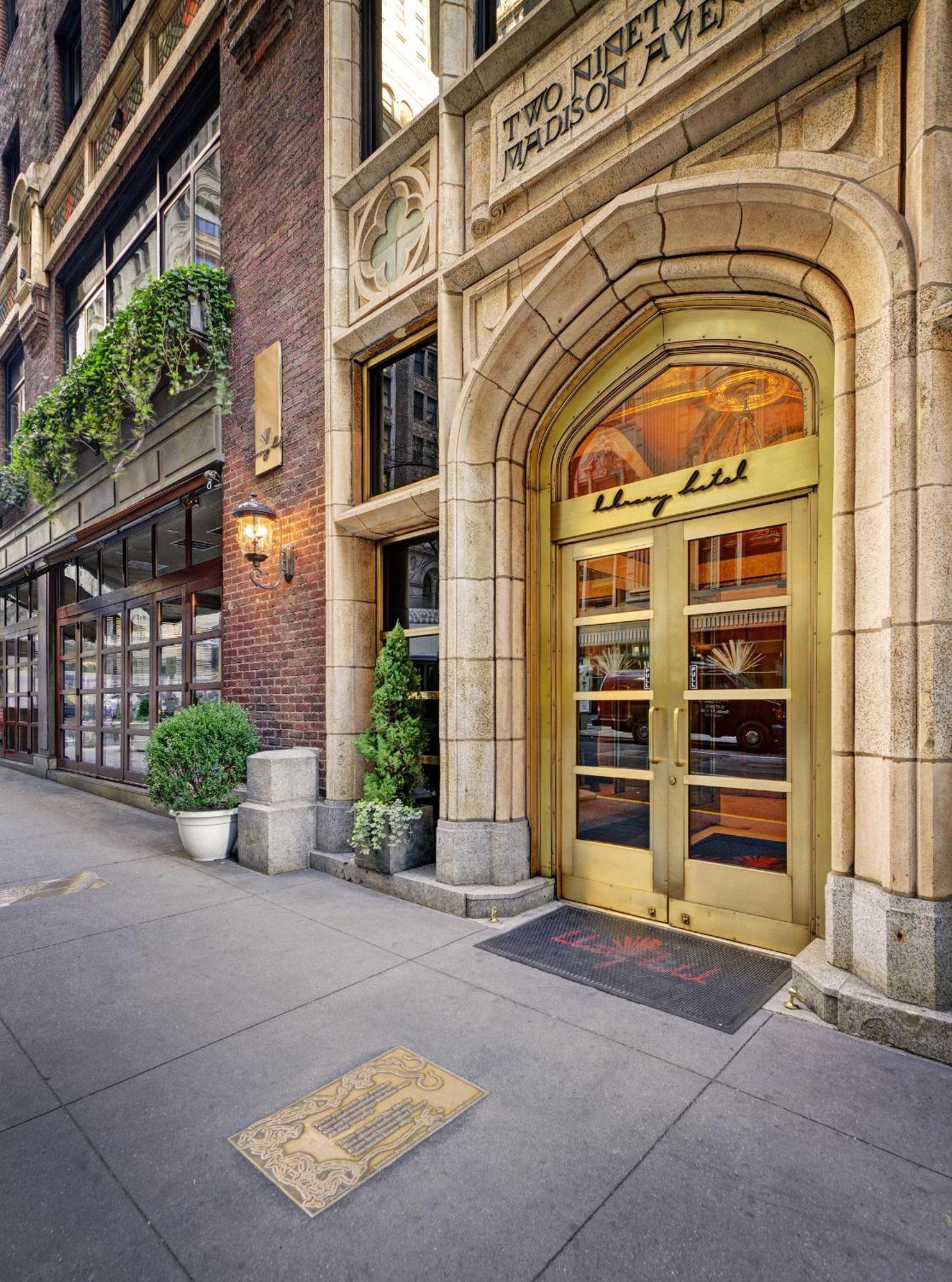 Hotel Library By Library Collection Nova York
